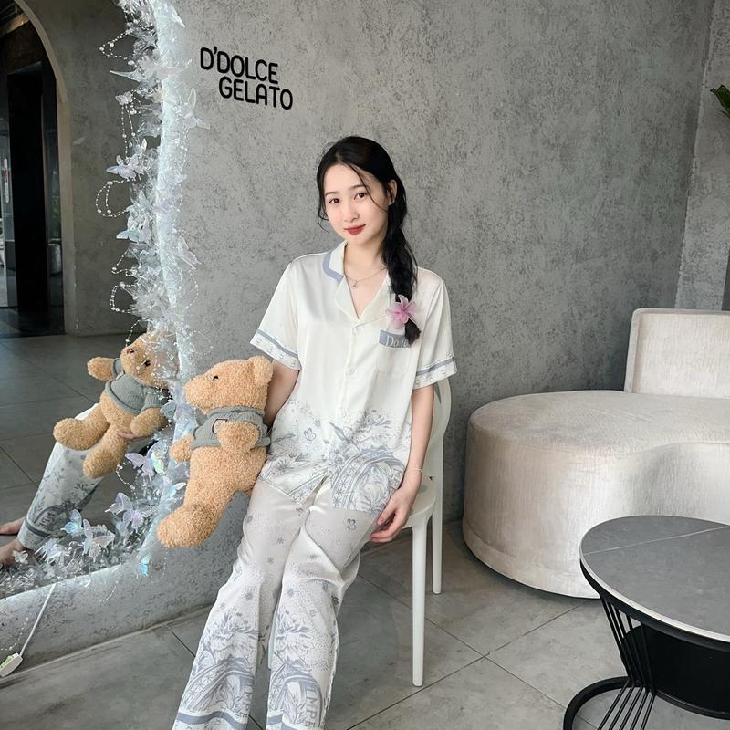 New LAC - Pijama phối chữ Do it Lụa Satin mềm mướt  - Mã LZ06 Women Kem Áo Quần Ngủ bộ đồ macnha 1