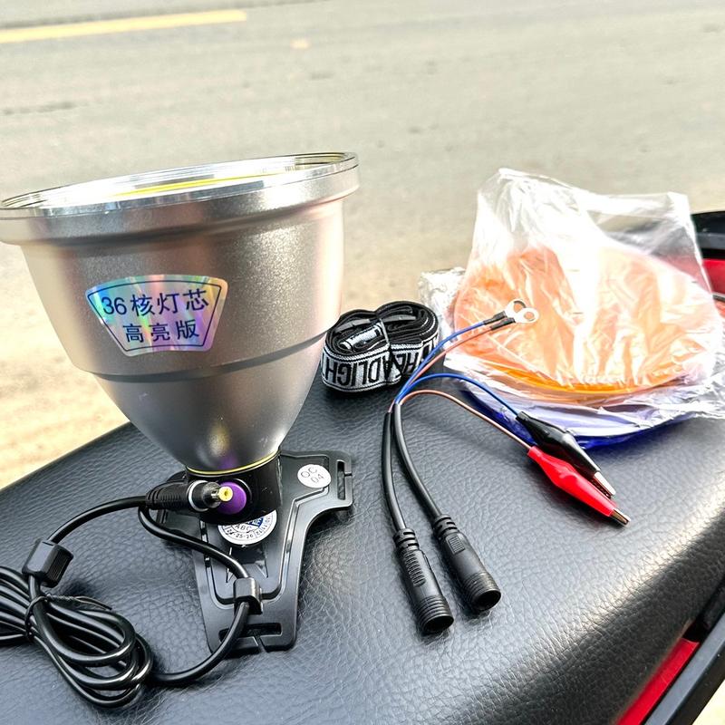 Đèn kẹp bình ác quy P90 36 nhân led 4 chế độ sáng có cảm biến choá 13.5cm sáng xa 1000M