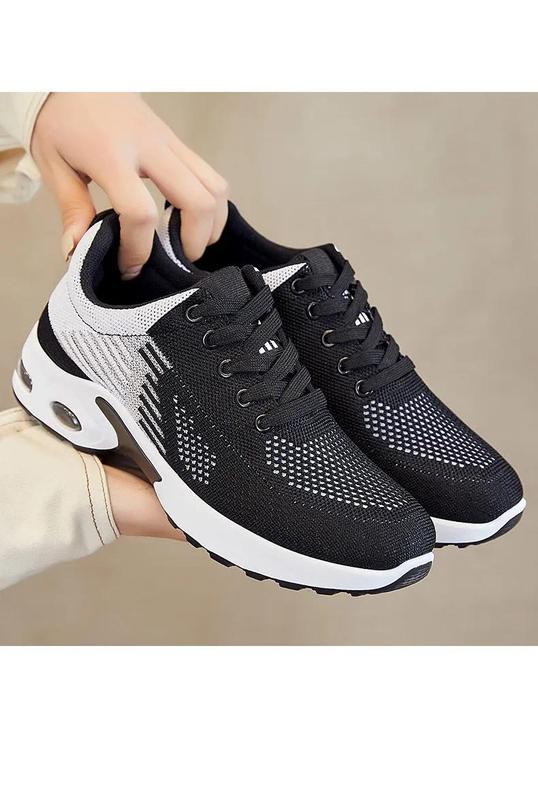 Product Introduction of New Running Shoes Ladies Breathable Sneakers Summer Light Mesh Air Cushion Women's Sports Shoes Outdoor Lace Up Training Shoes Comfortable walking shoes for foot protection 16
