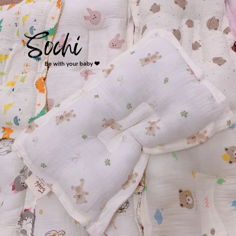 Gối chống bẹp đầu vải xô muslin cho bé 3