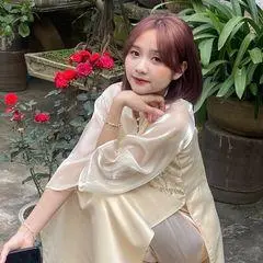 Áo Dài Hoàng Hoài