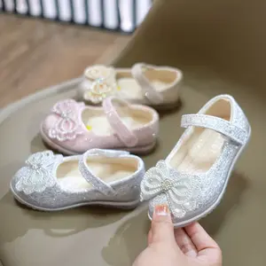 SHBC82 Sepatu Pesta Anak Perempuan Flatshoes Import dengan Lampu LED Fashionable Size 21-30 untuk Anak Perempuan