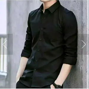 COD,TERMURAH TERLARIS KEMEJA POLOS PRIA SLIMFIT PANJANG WARNA HITAM baju formal Kancing  Kerah Katun
