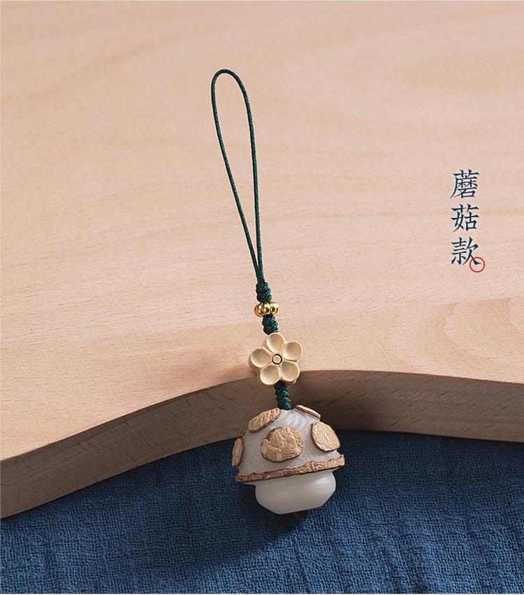 Product Introduction of Natural Bodhi Cute Doraemon Phone Lanyard Anti-Lost Men and Women Mushroom Phone Chain Pendant Ancient Style Hanging Ornament 3