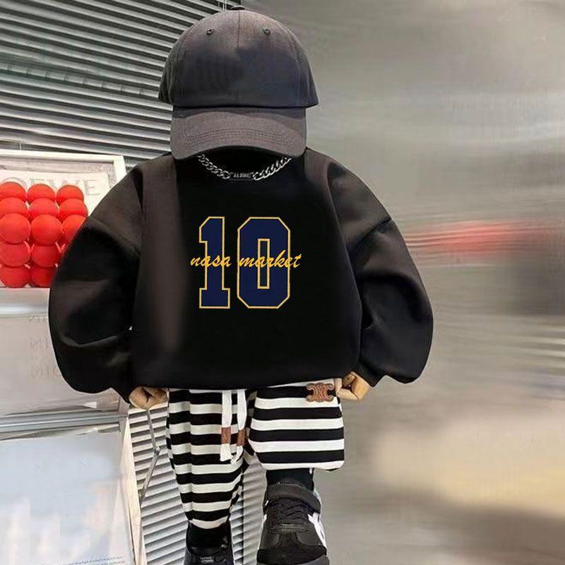Product Introduction of Áo Hoodie Cho Bé Trai, Phong Cách Phương Tây, Màu Sắc Tươi Sáng, Hàng Mới Về 2023, Phong Cách Hàn Quốc Cho Trẻ Em, Quần Áo Kỹ Thuật Số Tiếng Anh, Dài Tay, Áo Hợp Xu hướng Cho Trẻ Em 15