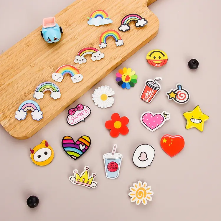 Creative Cartoon Rainbow Brooch - Cute Acrylic Pin Badge for Bags & Clothes, Playful Mini Pendant Accessory for Southeast Asia Cross-border E-commerce