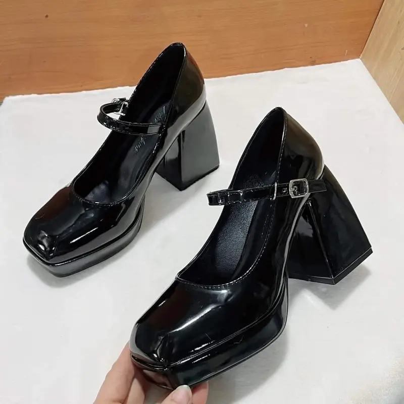 Giầy gót vuông to 9 phân.mẫu quai ngang  MS2 2
