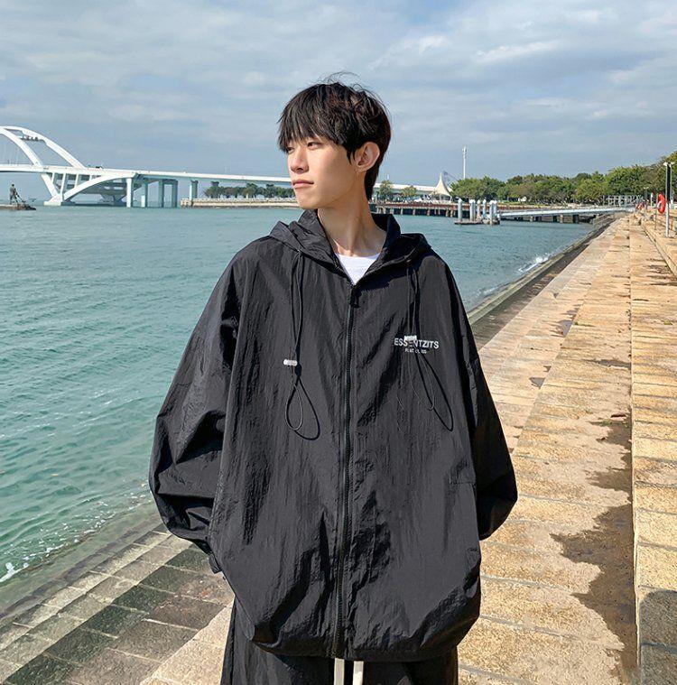 Product Introduction of Hooded Sun Protection Jacket for Men, Summer Thin Style, Youth Trendy Casual Coat, Ultra-Thin Breathable Loose Sun Protection Clothing 14