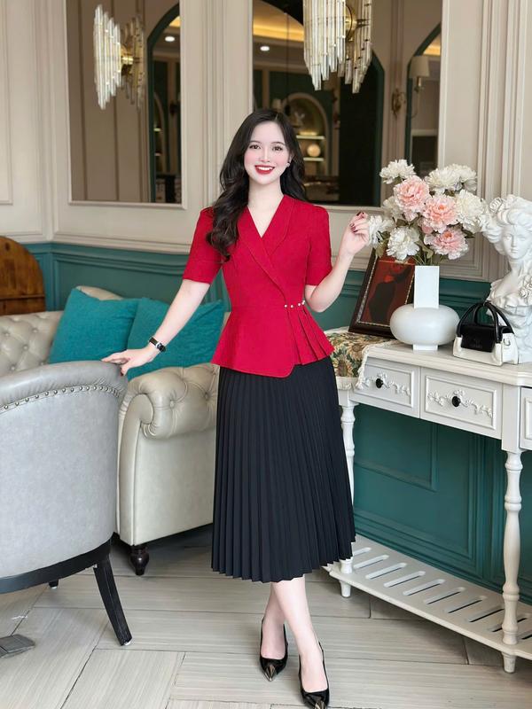 Áo peplum thiết kế Nhật Vy cổ vest tay ngắn chiết eo chất lụa công sở dự tiệc - D3210 1