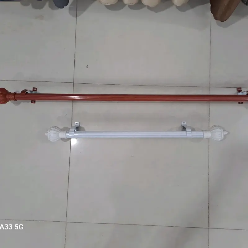 thanh treo rèm  cửa sô găn tuong chất lieu nhôm sơn tinh điện 0