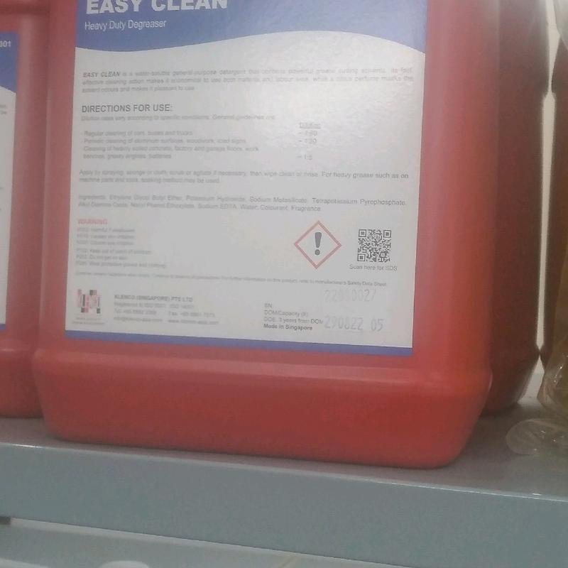 Hóa chất tẩy dầu mỡ động cơ Easy clean klenco 1
