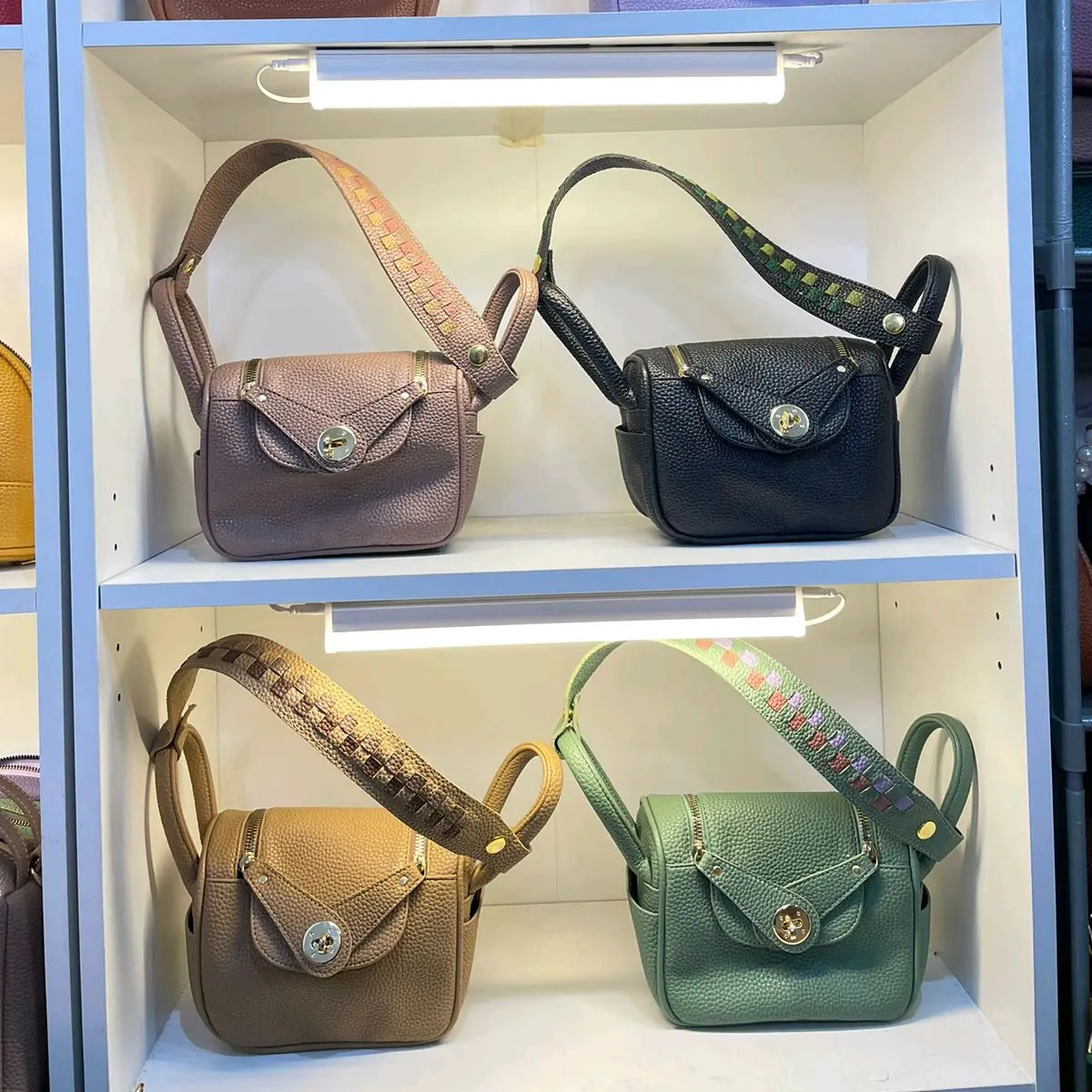 ALULA ANYAM | slingbag wanita kulit jeruk premium