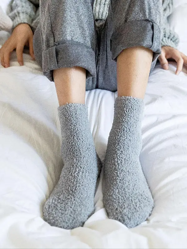 Men's 5 Pairs Fuzzy Crew Socks, Soft Comfy Warm Knit Socks for Fall & Winter, Men's Socks for Daily Wear, Cold Weather Gear, Socks for Men 2
