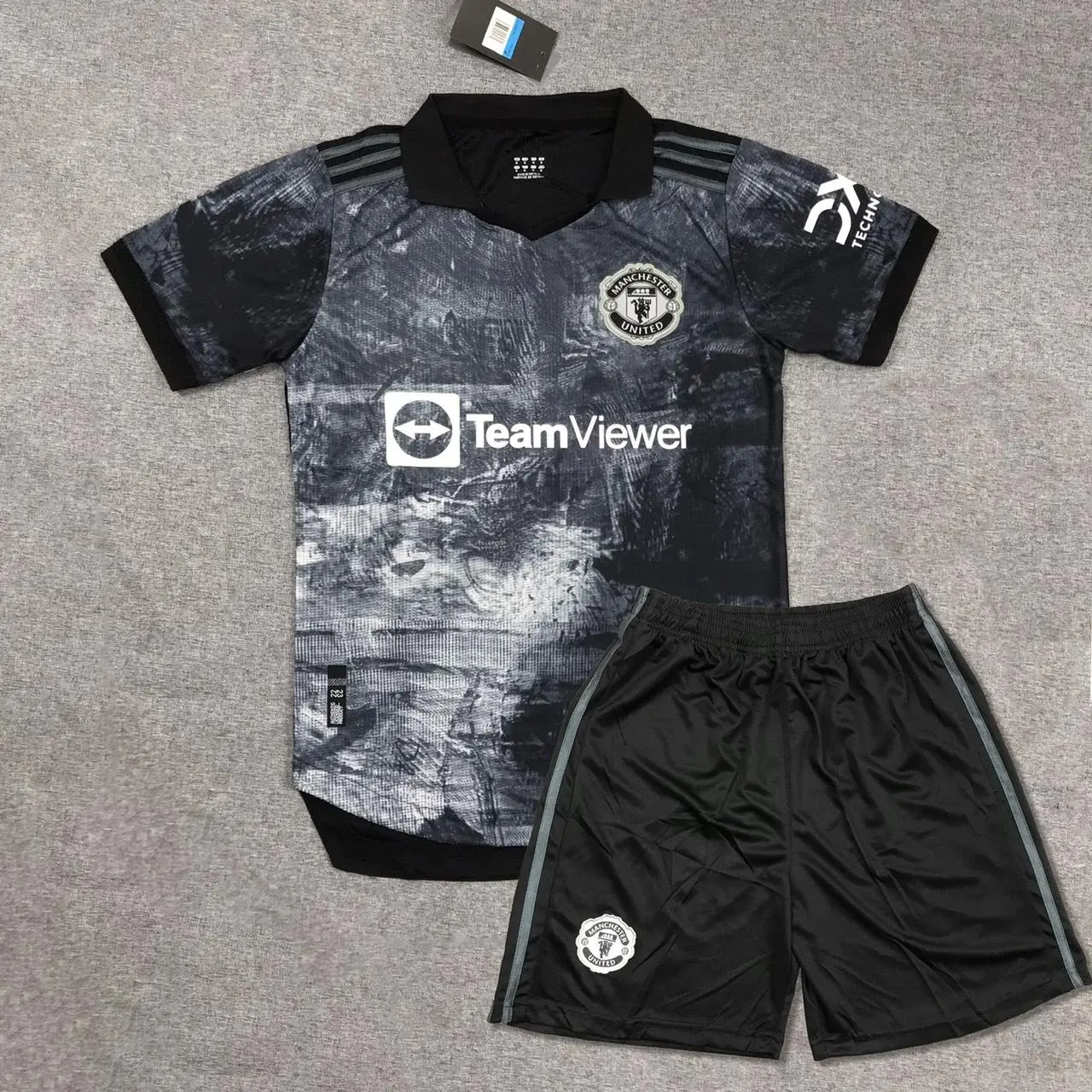 Bộ Quần Áo Bóng Đá CLB Manchester United Loại Cao Cấp - Vải Thái Mềm Mịn Cao Cấp - Thoáng Mát - Thấm Hút Mồ Hôi Tốt Sport