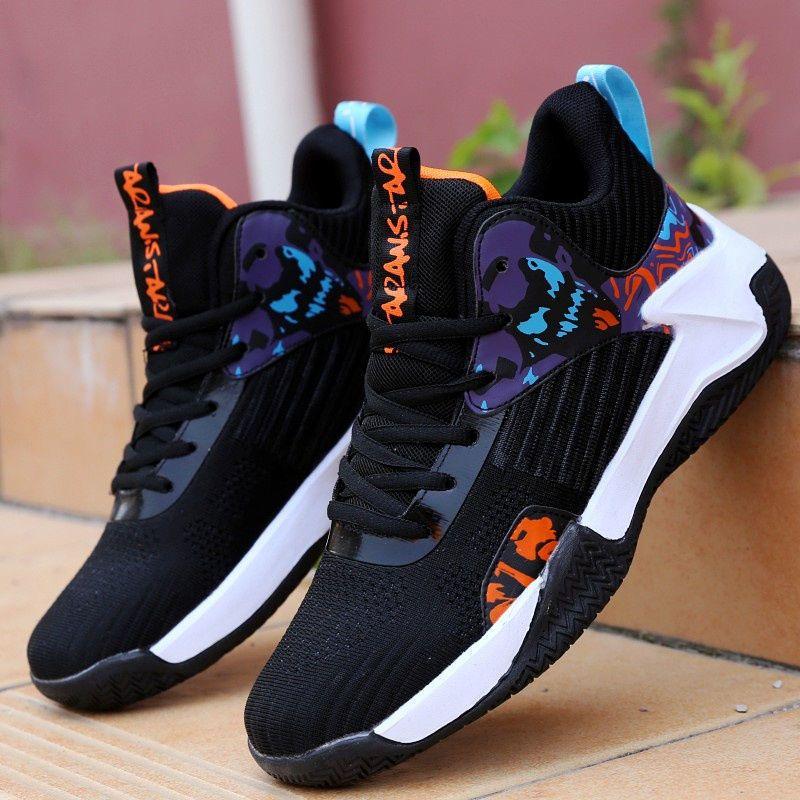 Product Introduction of 2024 New White Korean Shoes for Men on Sale Medium Cut Shoes Sneakers for Men Rubber Men Shoes 39-44 3