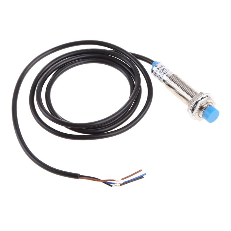 Cảm biến tiệm cận có dẫn điện, M12, Khoảng cách 4mm, Thích hợp cho DC 10-30V…