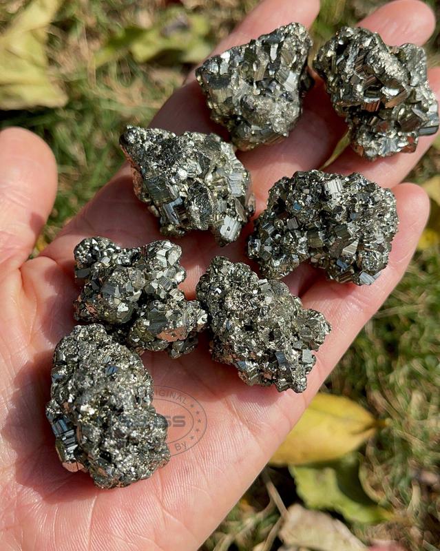 Product Introduction of Klor Klorit, Batu Pyrite Mentah, Kristal Penyembuhan dan Batu, Kristal Tenaga, Batu Tenaga, Kristal Pyrite Mentah 8