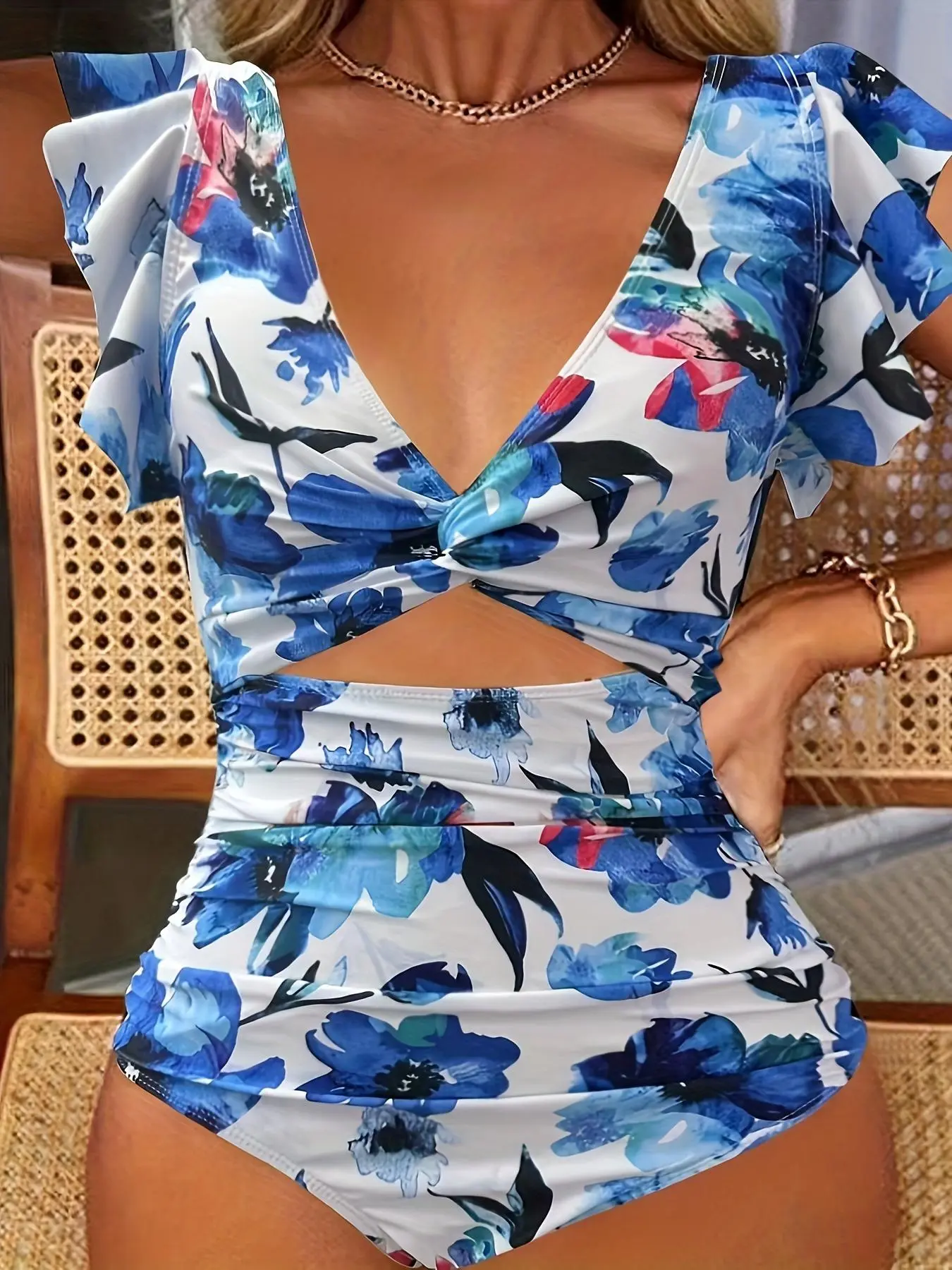 Women's All Over Print Cut Out One-piece Swimsuit, Casual Swimwear for Beach Holiday Vacation, Ladies Swimsuit for All Seasons