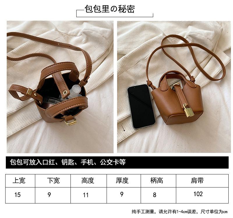 Product Introduction of Autumn Winter Style European and American Mini Children's Girls' Handheld Tote Basket Crossbody Small Bag Women's Bag outpocket  hobo  bag heart  evangelista  painted  bags 5