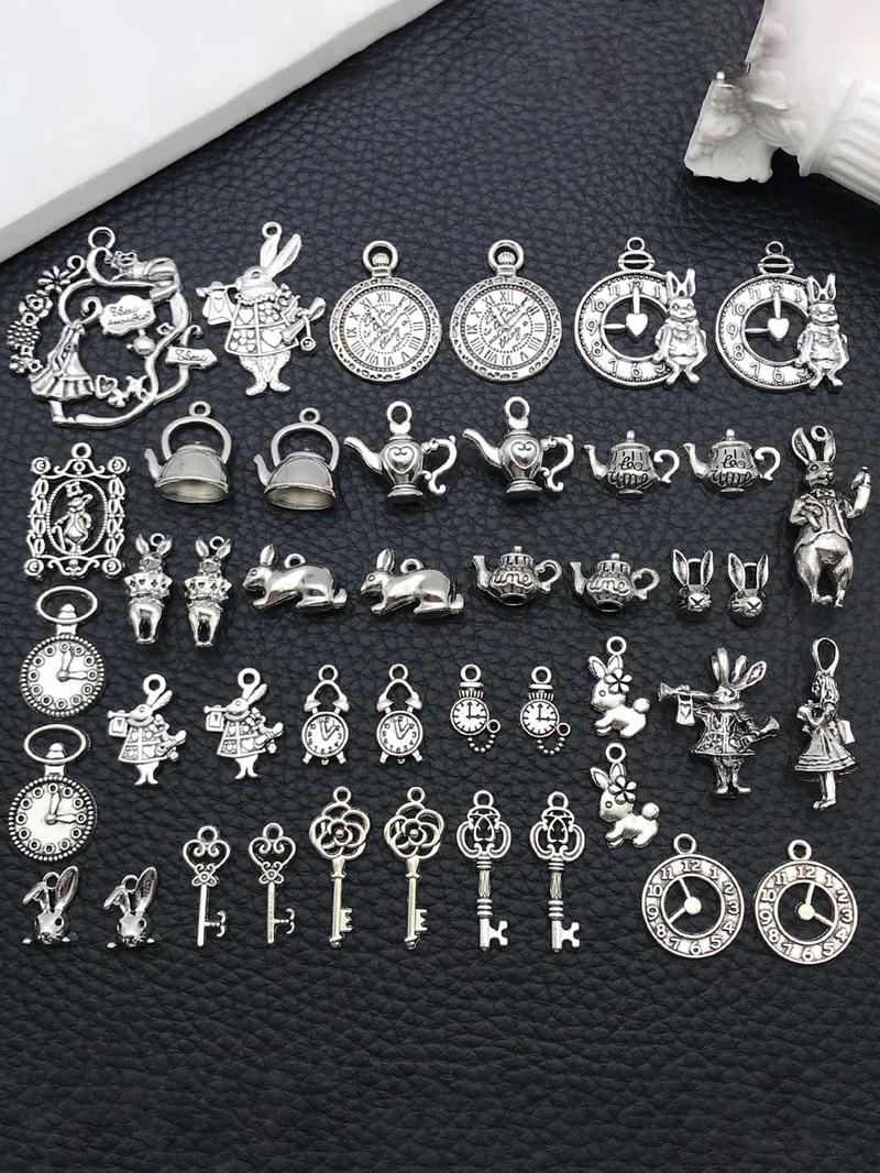 Product Introduction of Random Mixed Vintage Key Clock Design Charms, Steampunk Style Pendants for DIY Jewelry Making Crafts Supplies 0