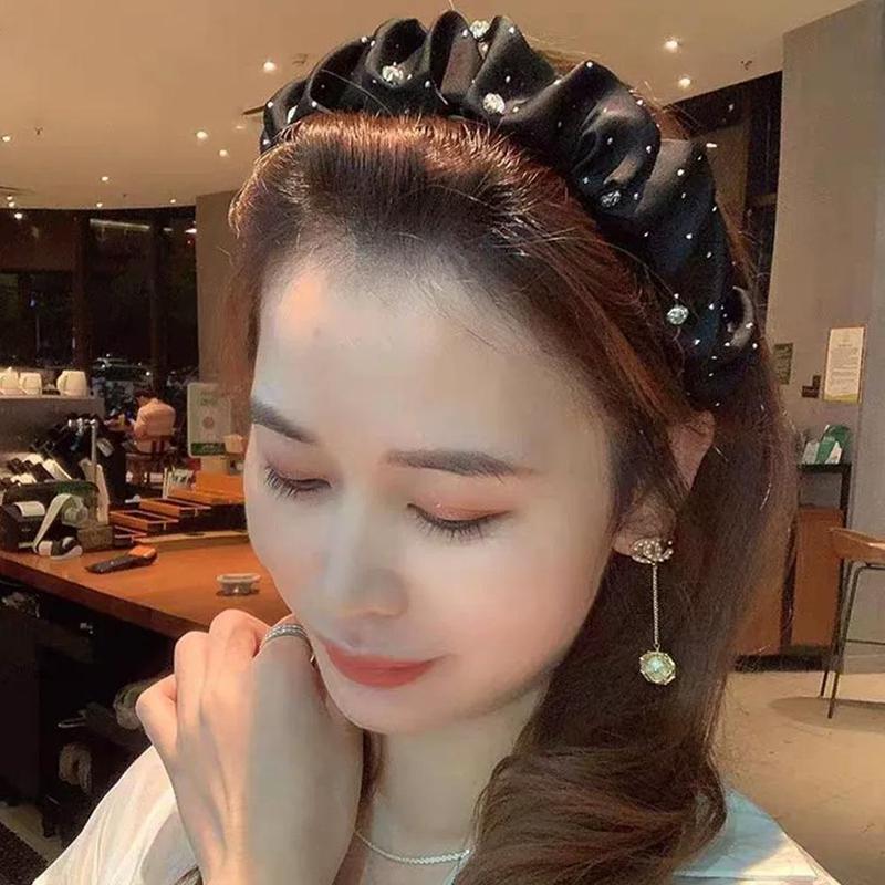 Product Introduction of Temperament Headband For Women With A High-end Feel Korean Version Versatile Crushed Headband 14