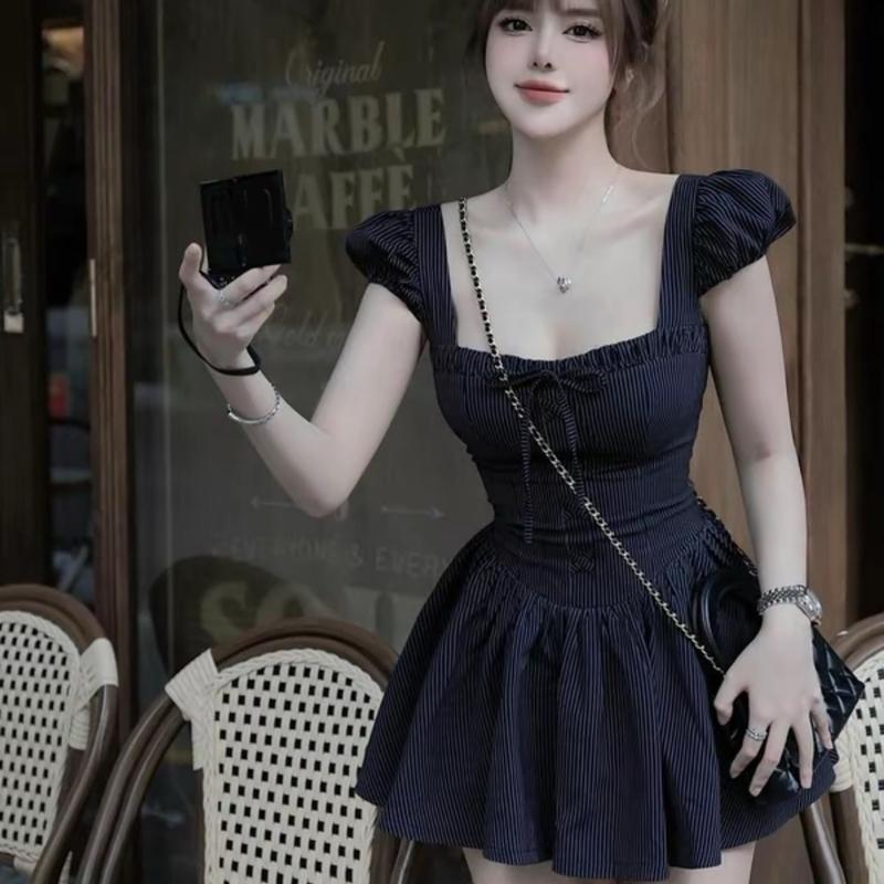 Váy Cổ Vuông Xinh Xắn️ Kẻ Nơ Xanh Than Tay Bồng - DinhLanAnhStore 1