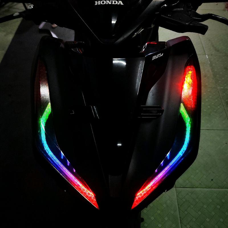 Decal dán demi đèn xe Vario 125 và 150 2020 - 2022 Nhãn Dán Tem