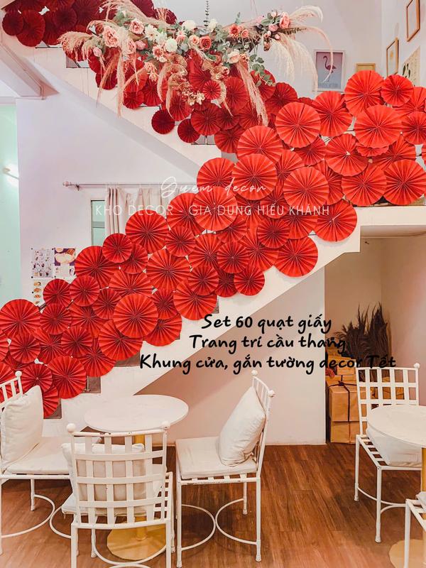 Set 60 quạt giấy trang trí cầu thang khung cửa gắn tường làm phụ kiện decor Tết gồm 20 quạt to 30cm 20 quạt nhỡ 25cm 20 quạt nhỏ 20cm
