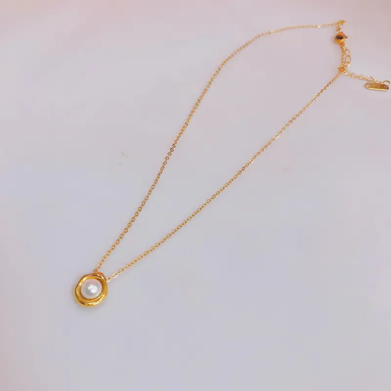 K84 Kalung Rantai nori Titanium Wanita Liontin Mutiara Simple Mewah 4