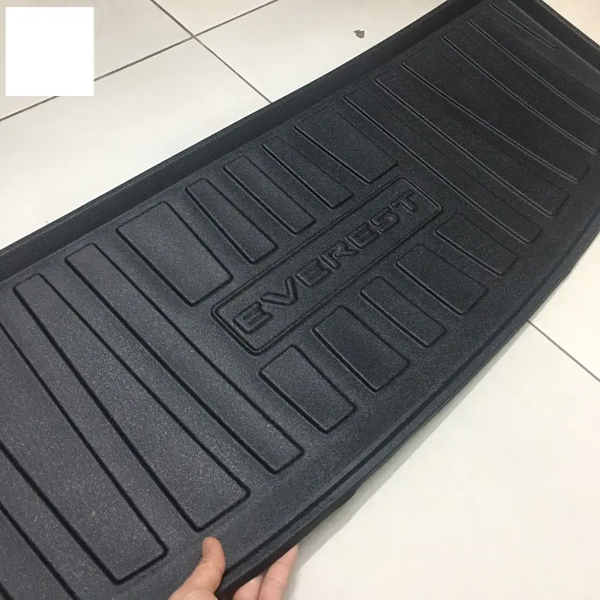 Lót cốp nhựa dẻo cao cấp  TPO dành  cho xe Everest 2023-2024 không mùi, chống thấm nước tốt, dễ vệ sinh