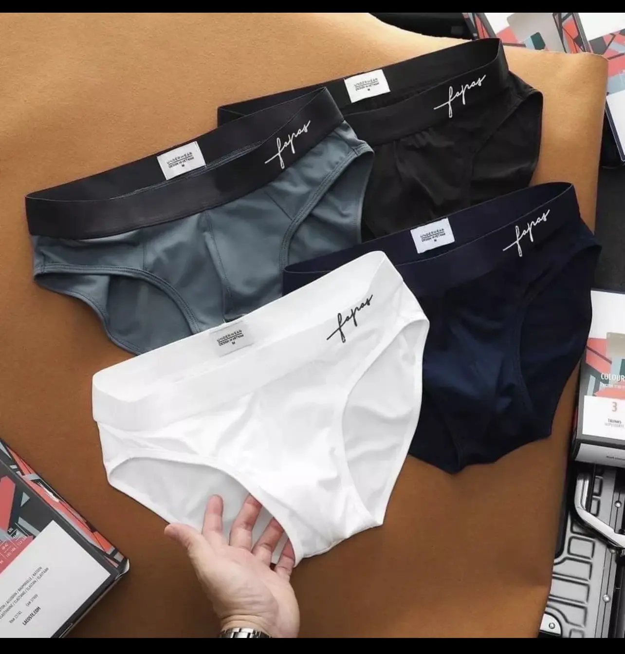 Combo 5 Quần Sịp Nam Vải Thun Lạnh, Quần Lót Nam Cao Cấp Sịp Tam Giác Chữ Ký Dành Cho Nam ( Được chọn màu) Menswear Boxer Nam