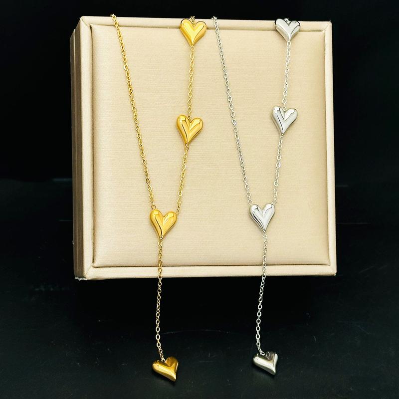 Product Introduction of Heart Golden Non-Fading New Ladies Clavicle Chain Titanium Steel Ornament 0