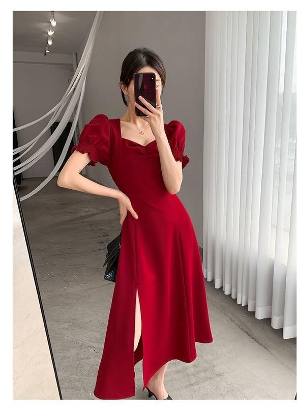 Product Introduction of Green Dress for Women Summer 2024 New Style Bubble Sleeve Square Collar Hepburn Style French Sweet Retro A- line Slit Skirt 14
