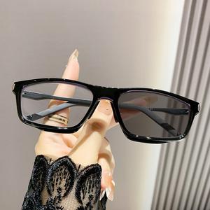 กรอบแว่นตาสายตาสั้น กีฬากลางแจ้ง เปลี่ยนสีตามแสง เหมาะสำหรับการปั่นจักรยาน กันลื่น