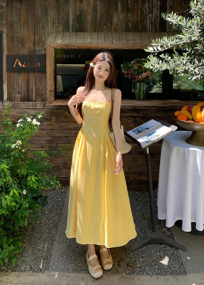 Product Introduction of French style short yellow camisole dress, women's waist cinching temperament long skirt, beach vacation dress 8