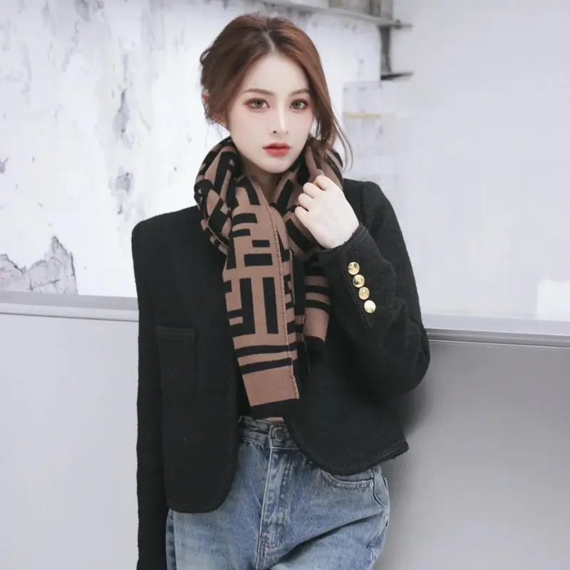 Khăn Dạ Choàng Cổ Cao Cấp Hàng Chuẩn, Khăn Choàng Cổ Chất Len Ép Mềm Size 65cm X 190cm Cho Nam và Nữ Quàng Cổ Voi Sọc  Hoa Nhung khan  quang am nu 0