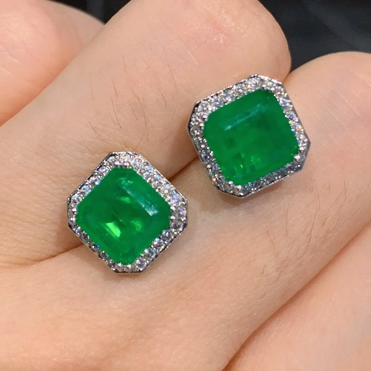 TopKiss Trendsetting Simulated Paraiba Mainstone 8*8 Earrings for Chic Gemstone Lovers