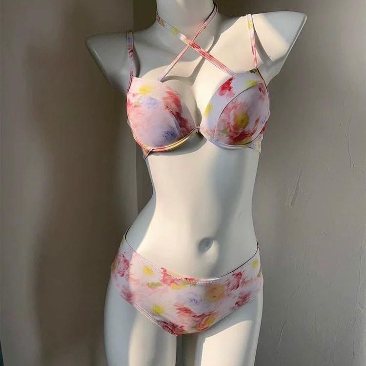 Đồ Bơi 4 Món Hoa Hồng EMMA Đính Hoa Phối Bèo Gồm Áo Bikini + Quần Chip + Áo Bèo + Váy Bèo 6