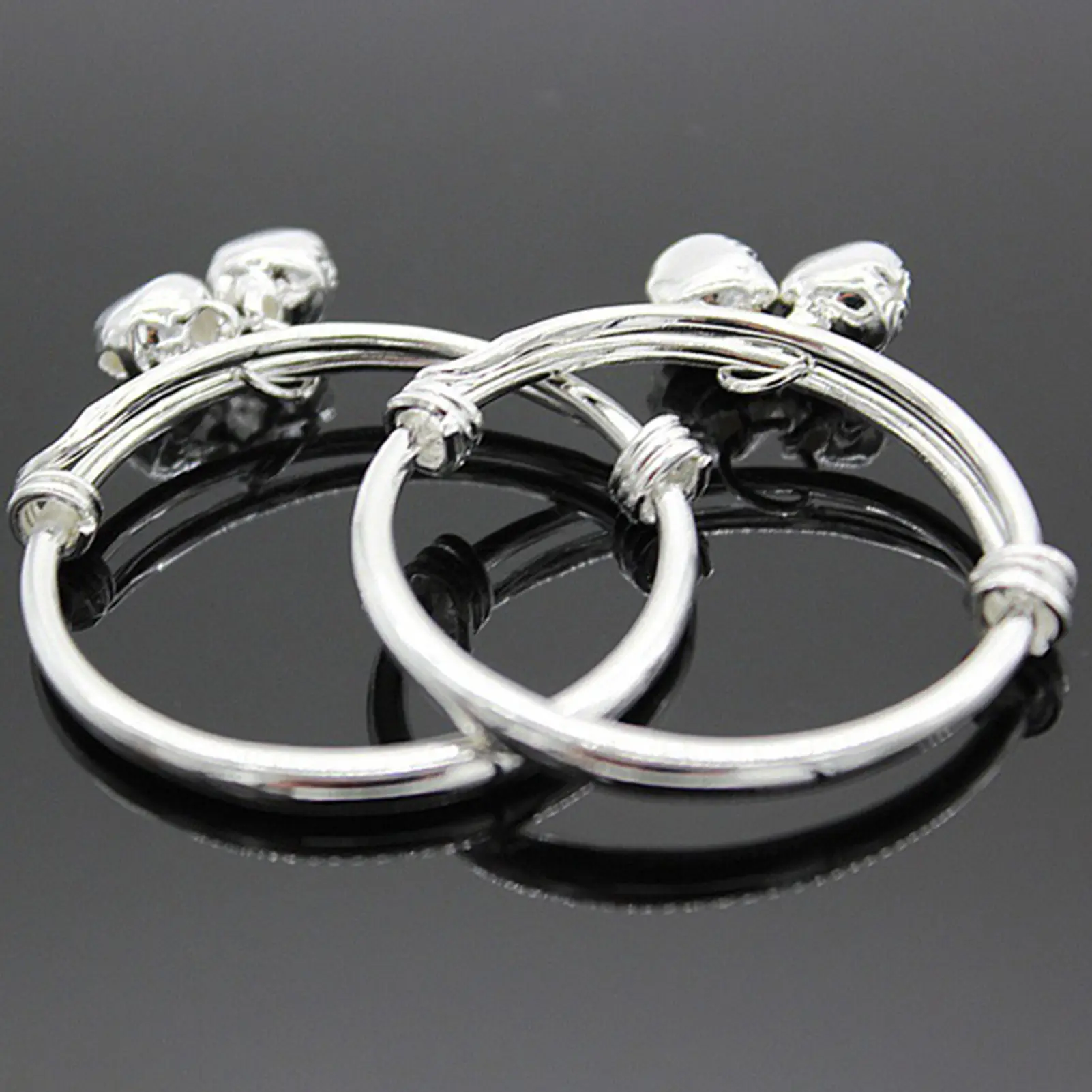 Bracelet Embossing Design Adjustable Jewelry Bell Pendant Baby Bangle for Toddler
