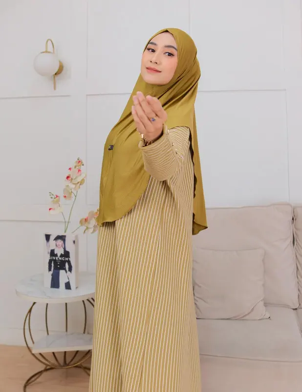 Gamis Inara Salur Button Knit Premium Kekinian Muslim Wanita 2
