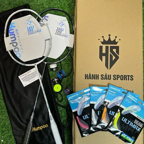 Vợt cầu Lông kumpo K520 pro bản cao cấp căng max 13kg có 2mầu đen và trắng Sport Cán Vợt