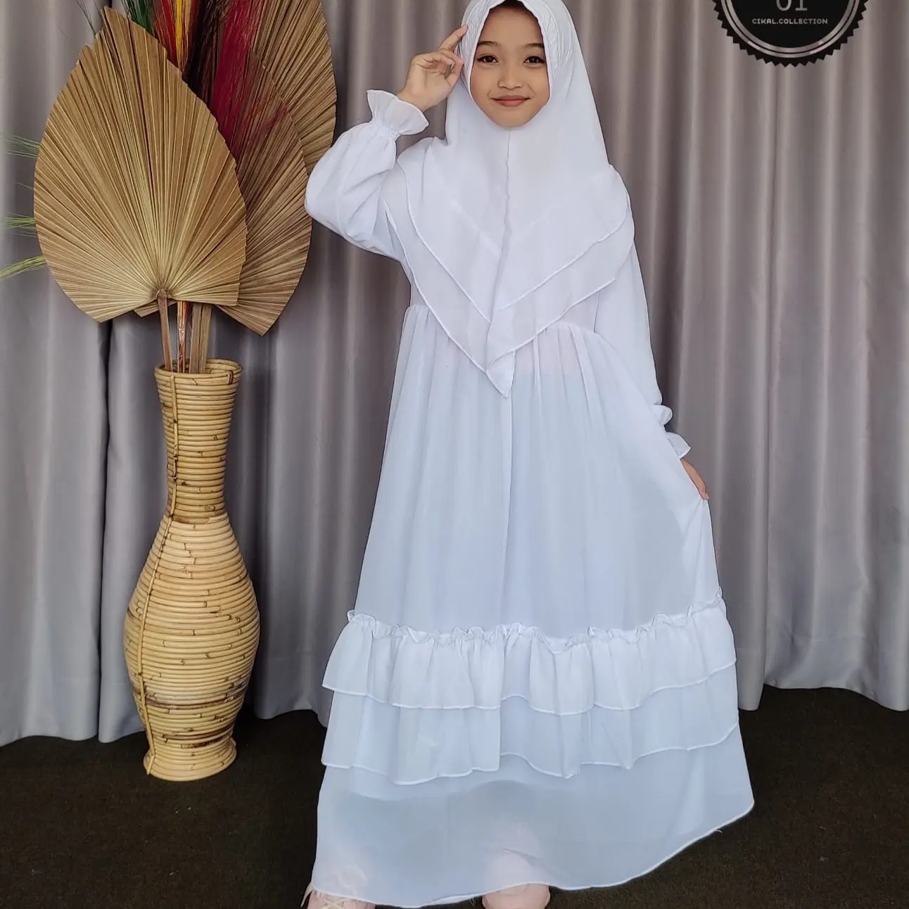 Gamis Anak perempuan set hijab 2024. Pakaian muslim anak perempuan.Syari Ceruti Putih Polos Muslim Baju umpak Ceruty Dress Lebaran Wanita-cikalalika01 - Haji, Khimar Jilbab