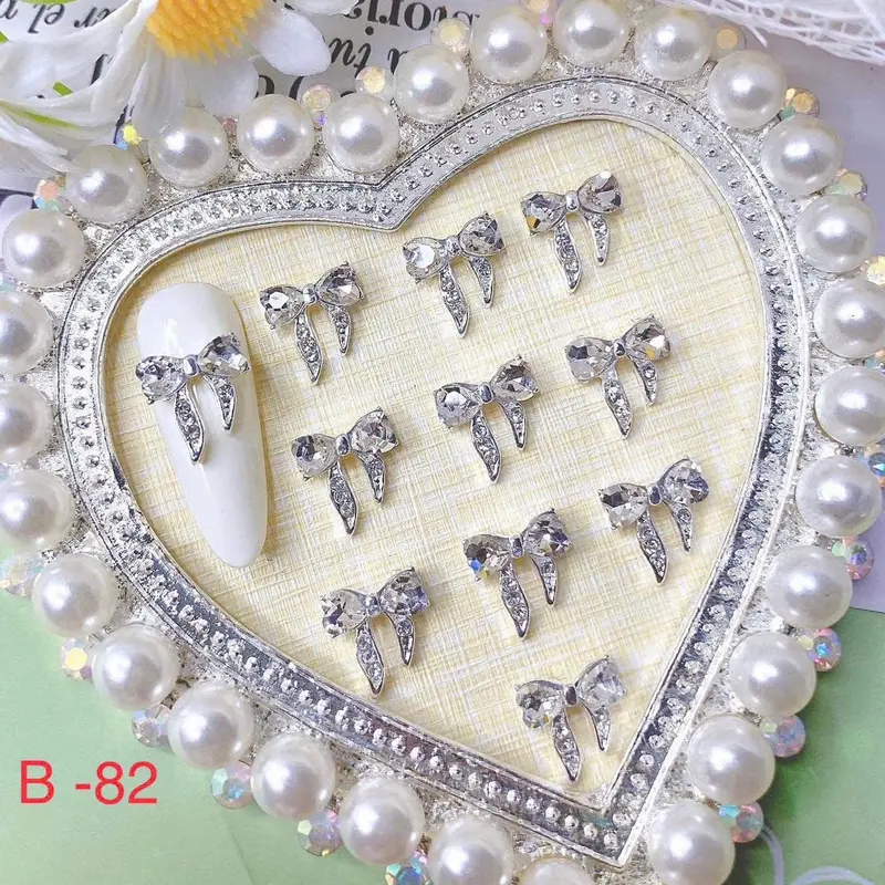 Charm nail lẻ ( giá 1 viên ) đính mẫu móng . Tuyệt phẩm ngành nail . Đầy đủ mẫu charm đẹp 1