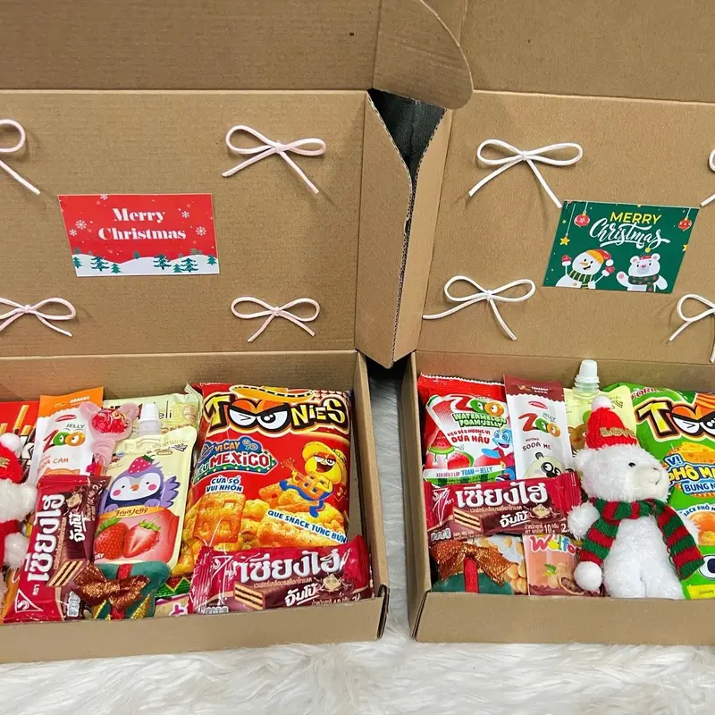[Bản lớn] Hộp bánh kẹo quà tặng kèm gấu bông 2