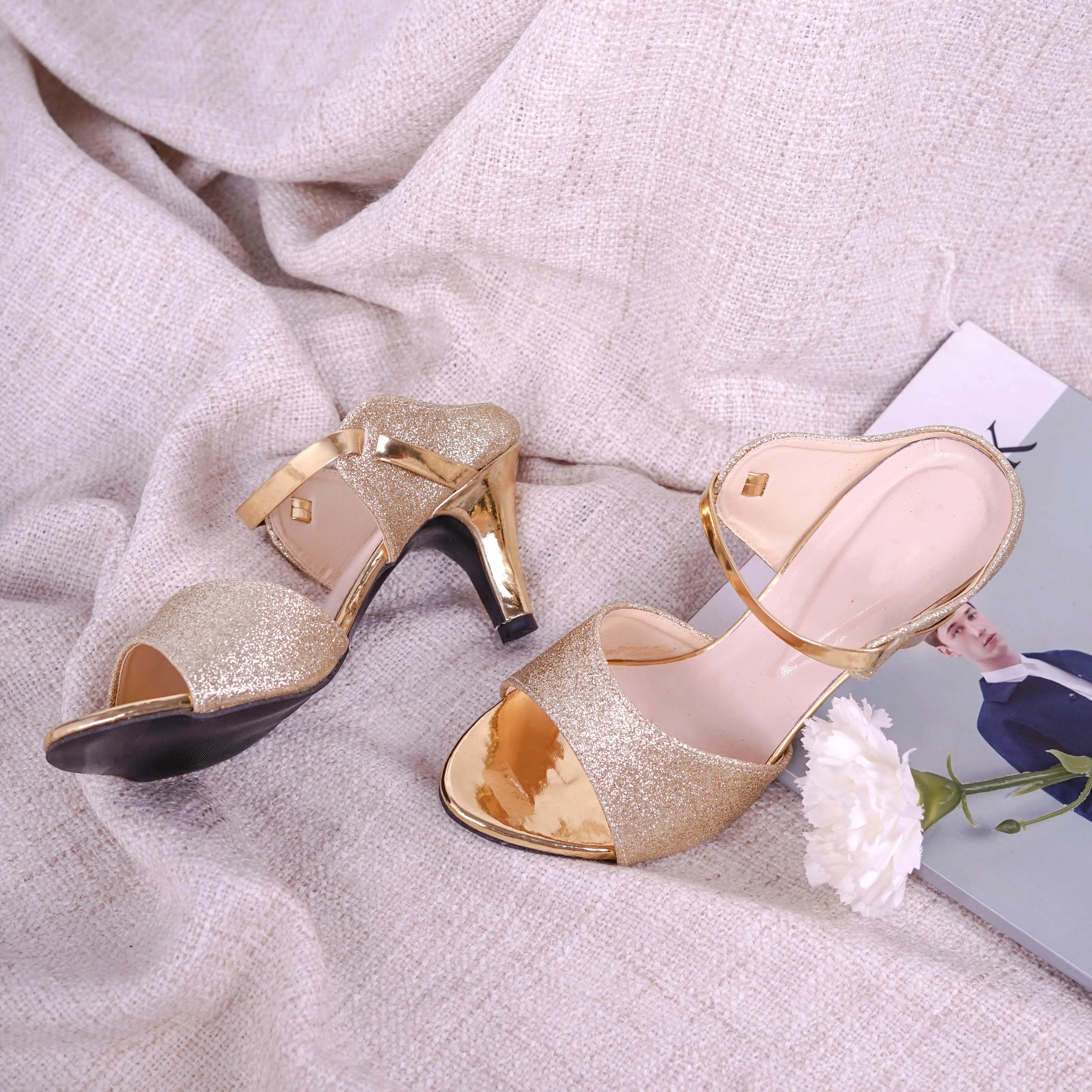 Gw88 - High Heels Hak 5cm Lis tengah pasir Wanita
