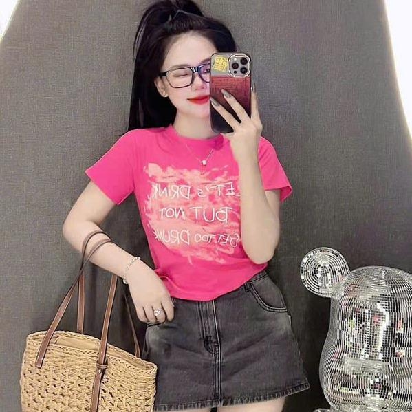 Hồng Đậm