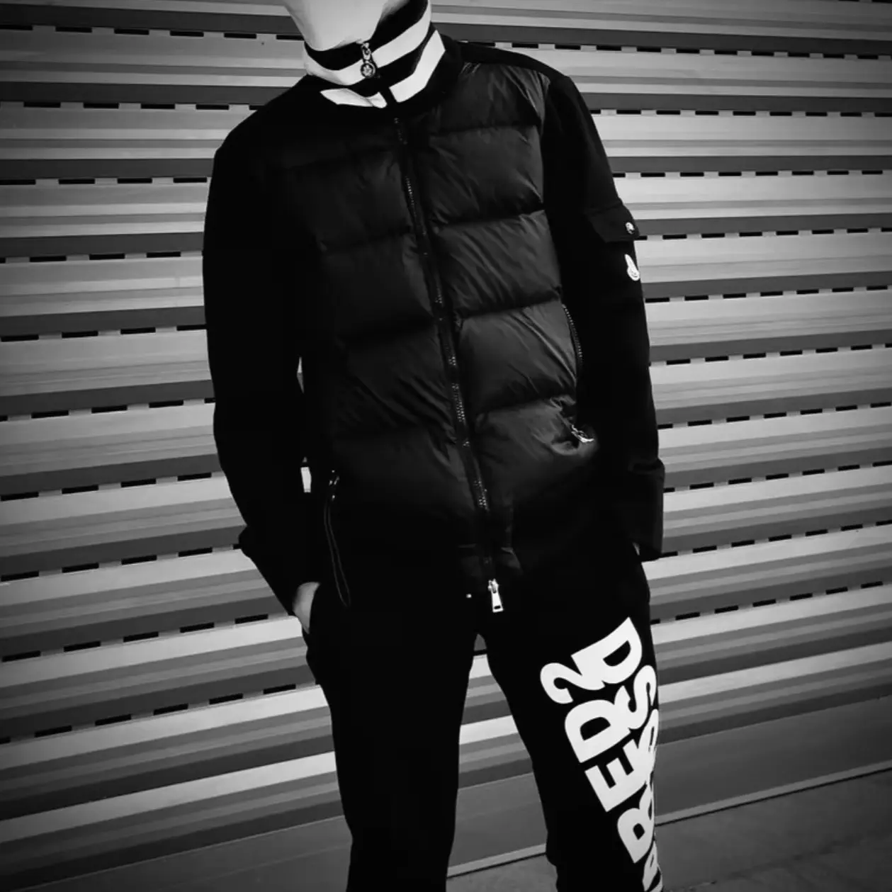 QUẦN JOCGGER NỈ NAM IN ĐSQ  CHỮ CHÉO CHẤT NỈ MỀM MỊN