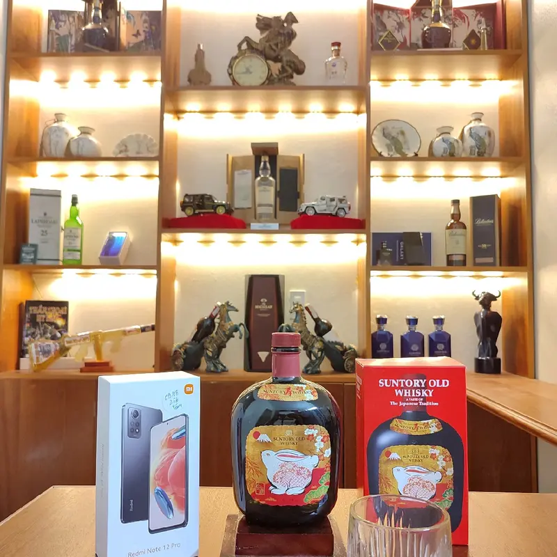 Vỏ chai r ngoại SUNTORY, NHẬT BẢN 7