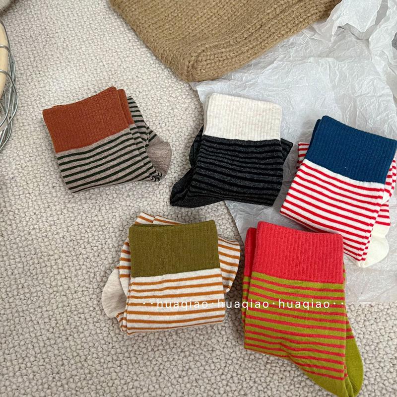 Product Introduction of Maillard Ins East Gate Contrast Color Screw Type Striped Socks Autumn and Winter Bunching Socks Leisure Tube Socks Girls Socks Outdoor Sport 7