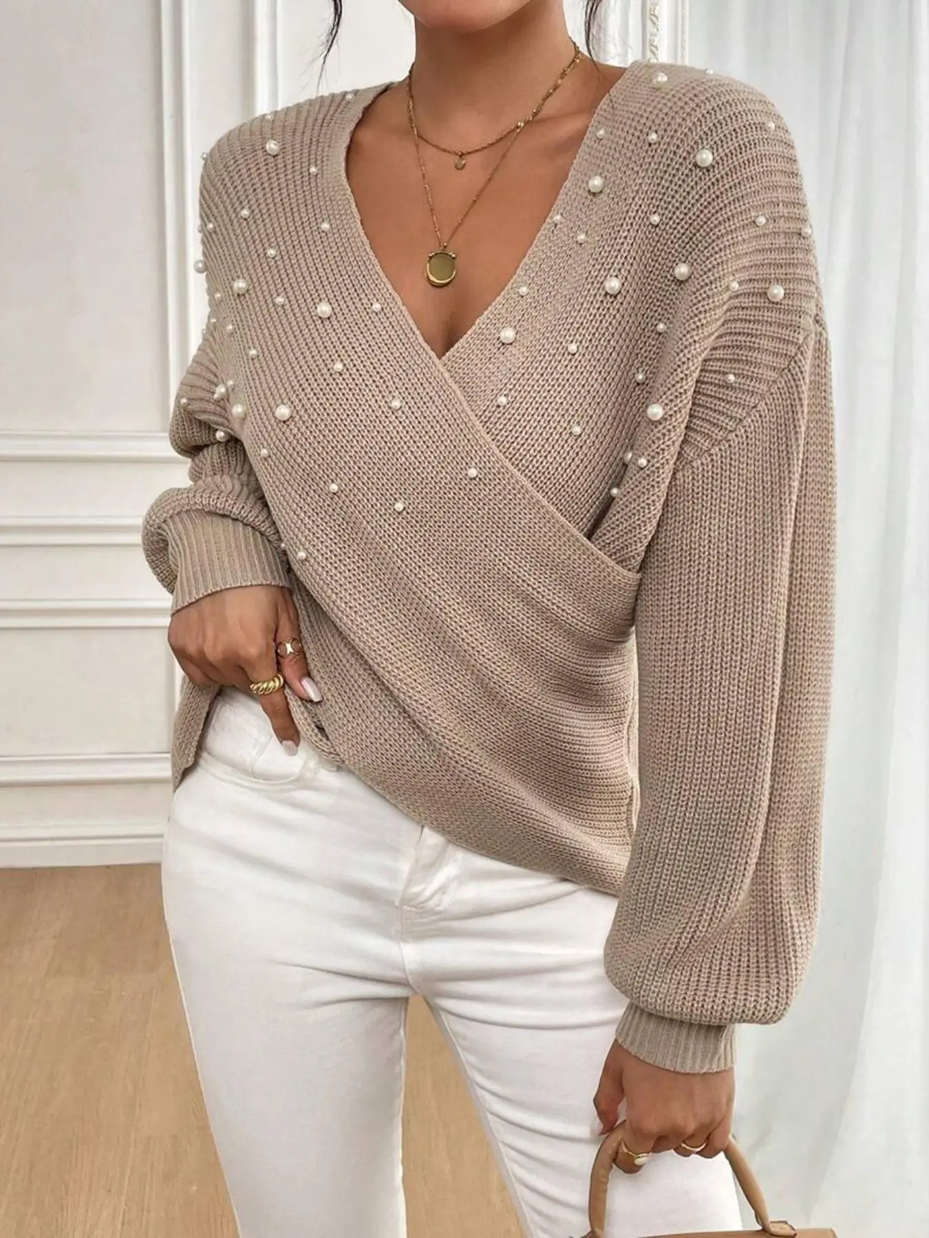 Women's Faux Pearl Decor V Neck Sweater, Elegant Fashion Casual Long Sleeve Jumper for Daily Outdoor Wear, Women Knitwear for Fall & Winter